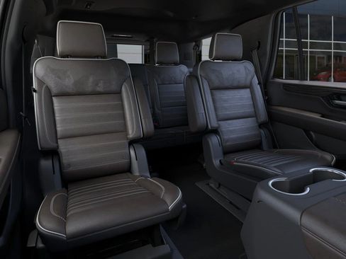 New 2026 GMC Yukon Denali Ultimate AWD/4WD image 17