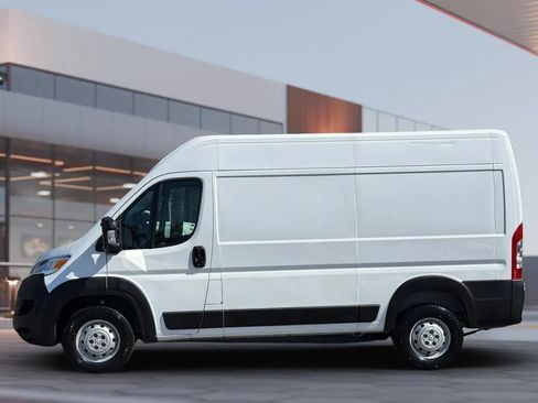 Used 2023 RAM ProMaster 1500 FWD image 3