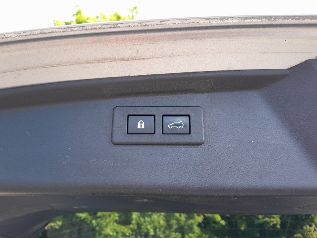 Used 2021 Subaru Outback Premium AWD/4WD image 34