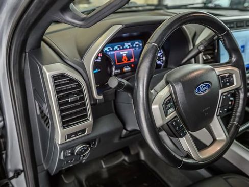 Used 2022 Ford F250 Lariat w/ Lariat Ultimate Package image 27