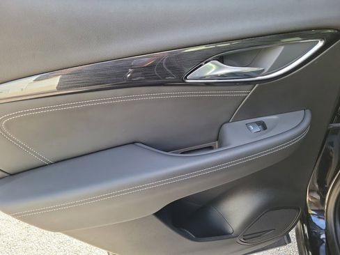 Used 2022 Buick Envision Preferred image 13