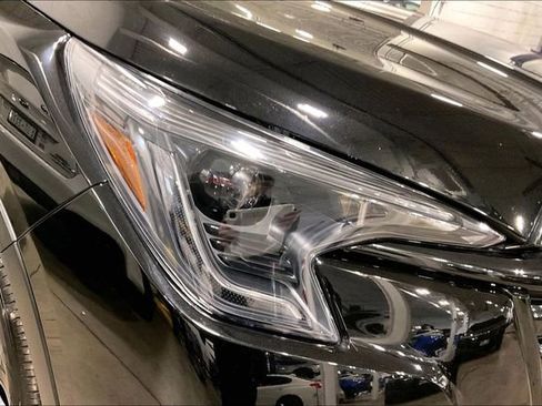 Used 2023 Subaru Ascent Onyx Edition Limited image 29