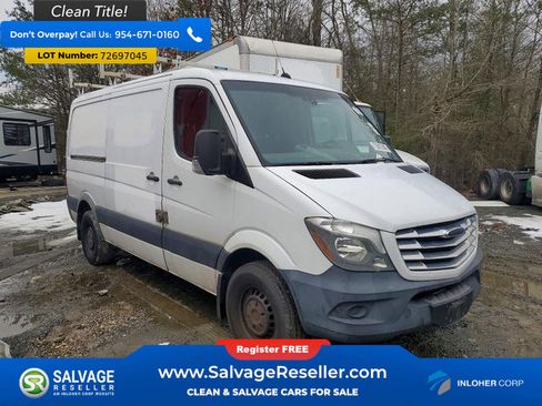 Used 2017 Freightliner Sprinter 2500 w/ Convenience Package RWD image 5