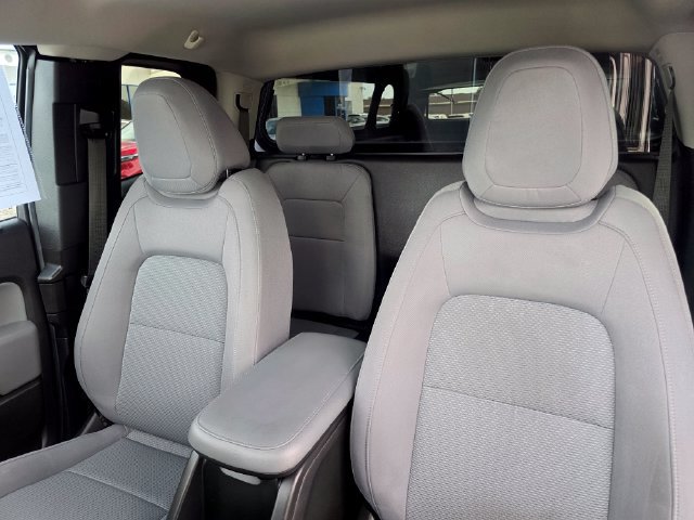 Used 2017 Chevrolet Colorado LT AWD/4WD image 36