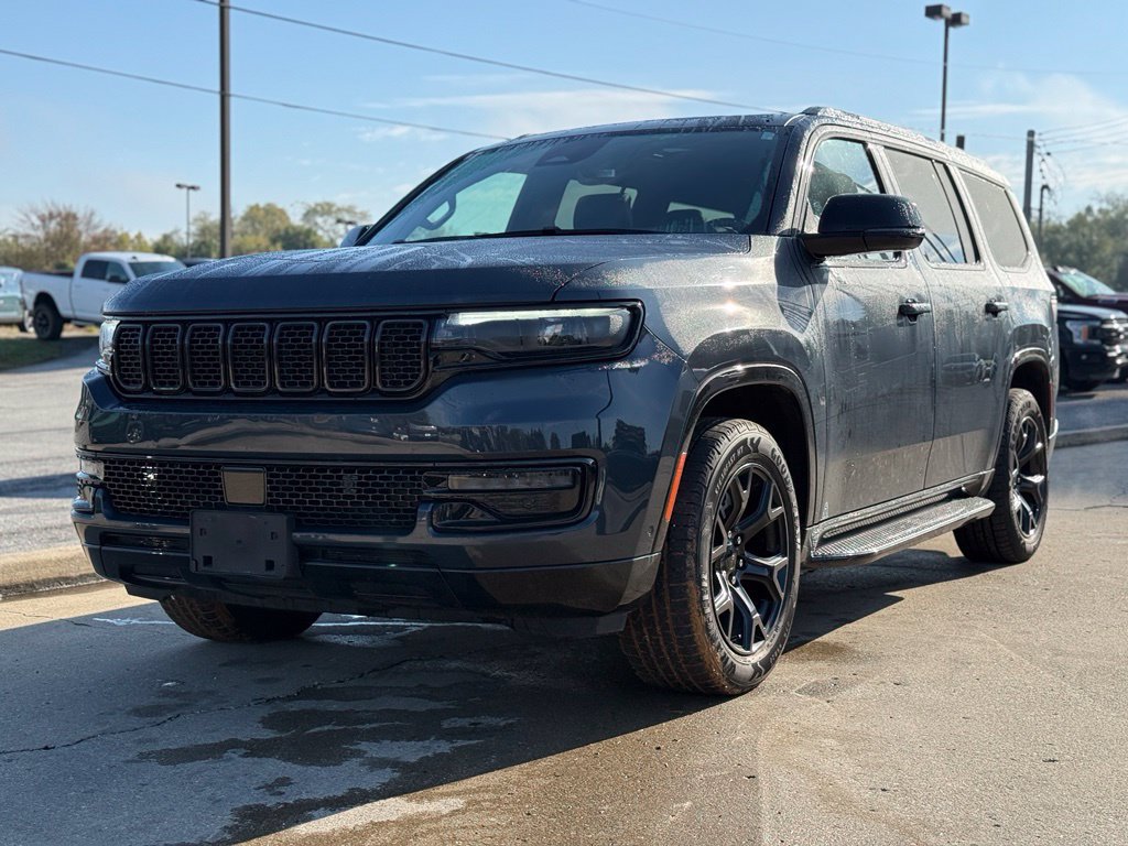 Used 2024 Jeep Wagoneer Series II AWD/4WD image 2
