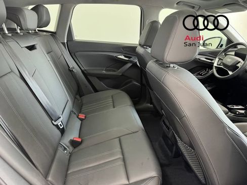 Used 2025 Audi Q6 e-tron Premium w/ Convenience Package RWD image 31