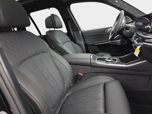 New 2026 BMW X5 M60i w/ Executive Package AWD/4WD image 9