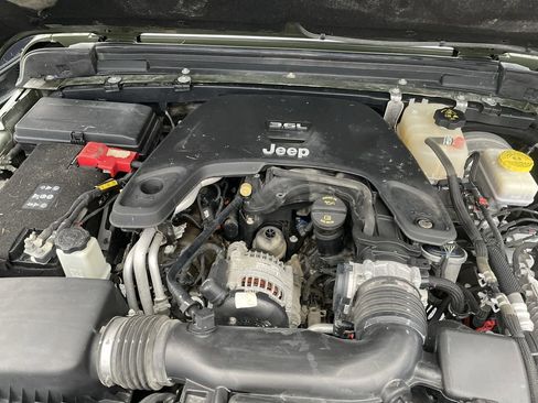 Used 2020 Jeep Wrangler Unlimited Sport image 24