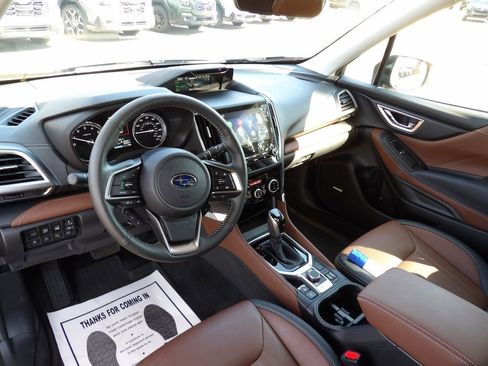 Used 2024 Subaru Forester Touring w/ Convenience Package image 15