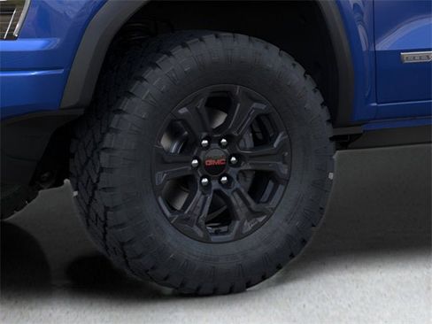 New 2025 GMC Canyon Elevation w/ Convenience Package image 9