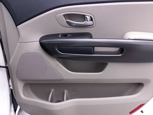 Used 2019 Kia Sedona LX FWD image 29