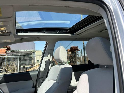 Used 2015 Subaru Forester 2.5i Premium w/ All-Weather Package image 17