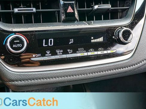 Used 2020 Toyota Corolla SE FWD image 28