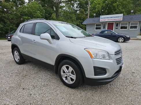 Used 2016 Chevrolet Trax LT w/ LPO, Protection Package AWD/4WD image 1