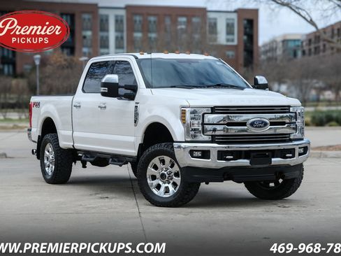 Used 2018 Ford F250 Lariat w/ Chrome Package image 1
