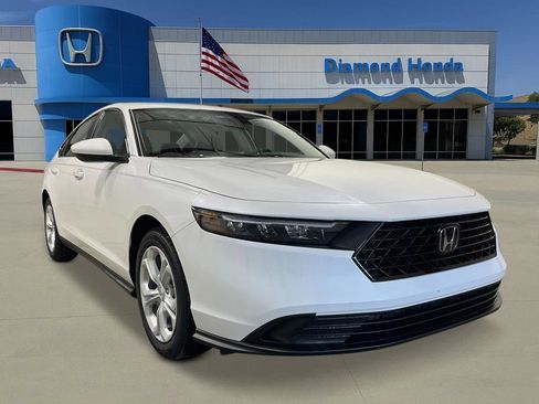 New 2026 Honda Accord LX image 8