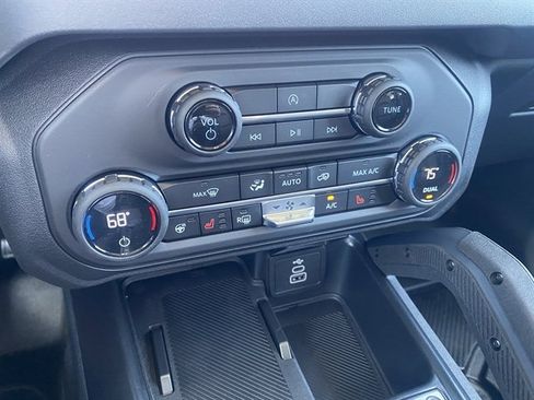 New 2026 Ford Bronco Badlands AWD/4WD image 20