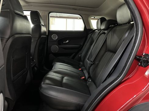 Used 2019 Land Rover Range Rover Evoque HSE AWD/4WD image 13