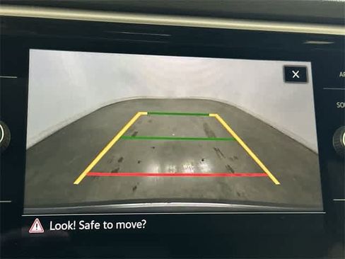 Used 2023 Volkswagen Atlas Cross Sport SE w/ Panoramic Sunroof Package image 14