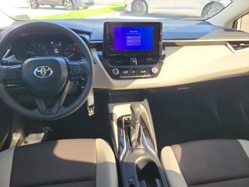 Certified 2024 Toyota Corolla LE FWD image 17