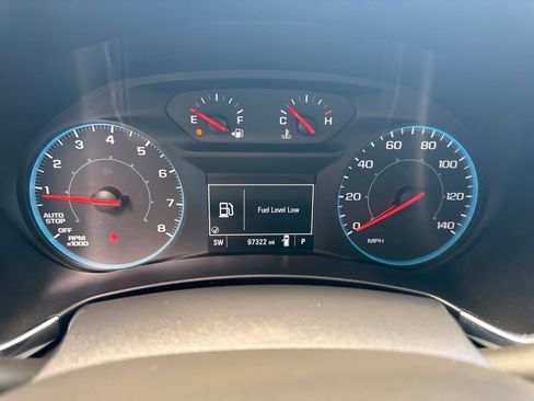 Used 2020 Chevrolet Equinox LS w/ LS Convenience Package FWD image 20