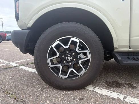 Used 2025 Ford Bronco Outer Banks AWD/4WD image 25