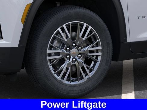 New 2026 Chevrolet Traverse LT FWD image 10