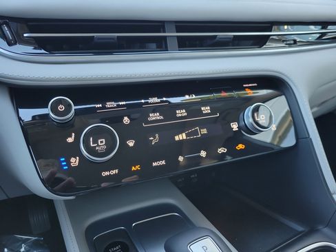 Certified 2026 INFINITI QX60 Luxe w/ Cargo Package image 26