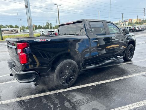 Used 2021 Chevrolet Silverado 1500 Custom w/ Rally Edition AWD/4WD image 3