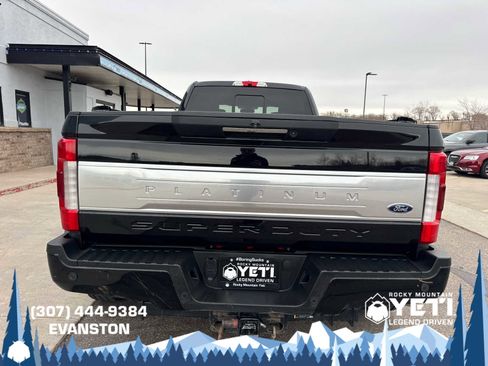Used 2019 Ford F350 Platinum w/ Platinum Ultimate Package image 4