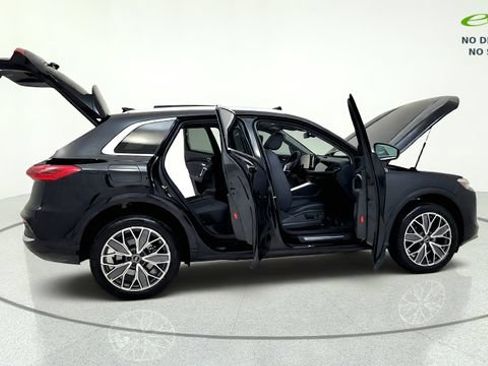 Used 2025 Audi Q5 Premium Plus w/ Premium Plus AWD/4WD image 20