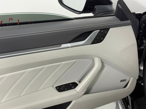 Used 2022 Porsche 911 Turbo image 15