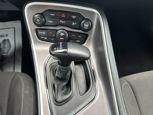 Used 2022 Dodge Challenger R/T w/ Blacktop Package RWD image 17