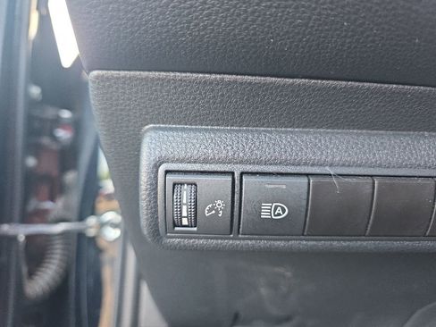 Used 2024 Toyota Corolla LE FWD image 14
