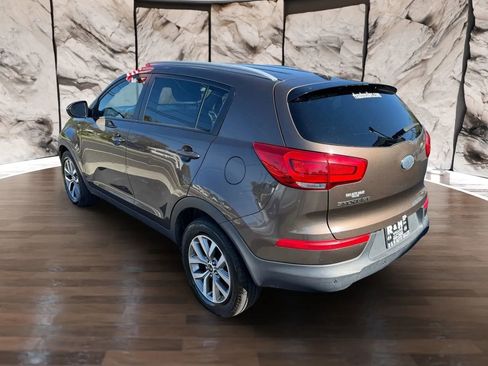 Used 2014 Kia Sportage LX image 4