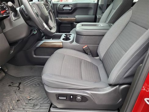 Used 2021 Chevrolet Silverado 1500 RST image 24