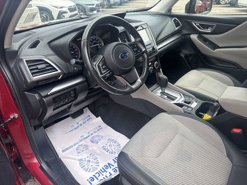 Used 2019 Subaru Forester Premium image 20