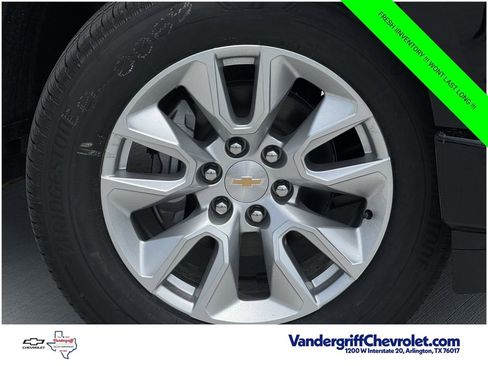 New 2026 Chevrolet Silverado 1500 Custom RWD image 12