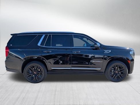 Used 2023 GMC Yukon Denali w/ Denali Reserve Package AWD/4WD image 7