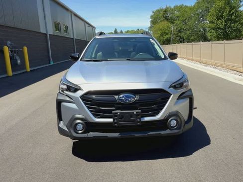 Certified 2024 Subaru Outback Onyx Edition AWD/4WD image 3