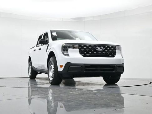 New 2026 Ford Maverick XL image 34