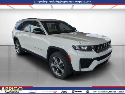 New 2026 Jeep Grand Cherokee L Limited image 1