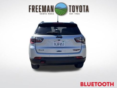Used 2024 Jeep Compass Trailhawk AWD/4WD image 6