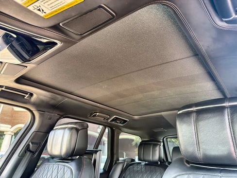 Used 2018 Land Rover Range Rover SV Autobiography Dynamic AWD/4WD image 22