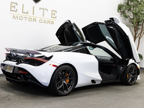 Used 2019 McLaren 720S Luxury RWD image 21