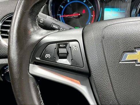 Used 2014 Chevrolet Cruze LT w/ All-Star Edition image 12