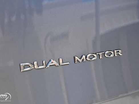 Used 2026 Tesla Model Y AWD image 21