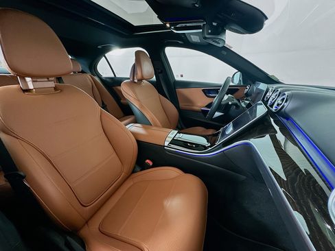 Used 2023 Mercedes-Benz C 300 Sedan image 31