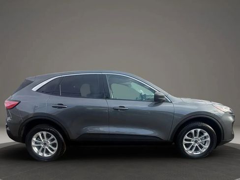 Used 2022 Ford Escape SE AWD/4WD image 4