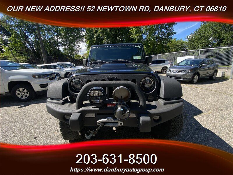 Used 2011 Jeep Wrangler Unlimited Rubicon w/ Trailer Tow Group AWD/4WD image 3